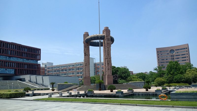 继电器安装：如何选择合适的安装厂家**